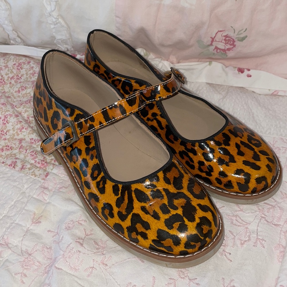 Girls Leopard print shoes